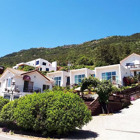 Namhae Bluemare Pension Exterior foto