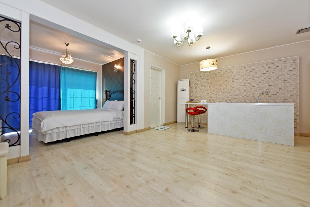 Namhae Bluemare Pension Exterior foto