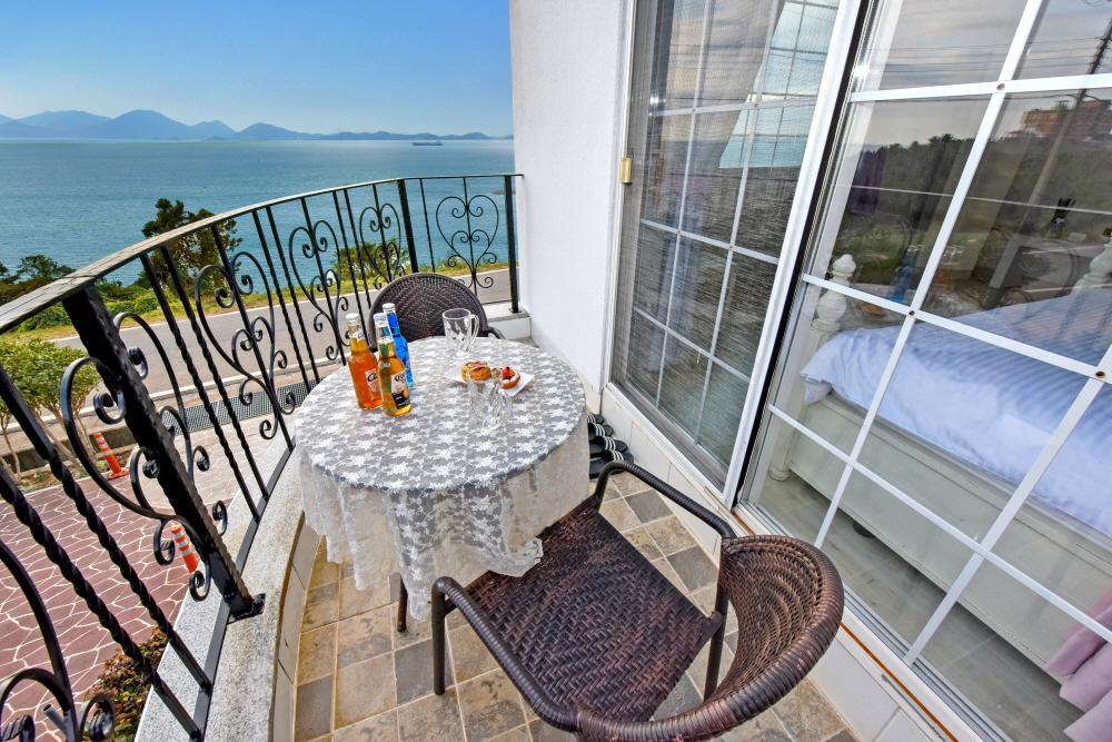 Namhae Bluemare Pension Exterior foto