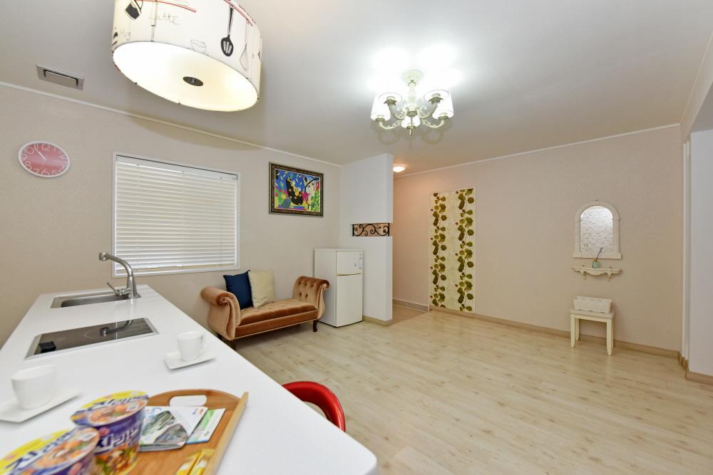Namhae Bluemare Pension Exterior foto
