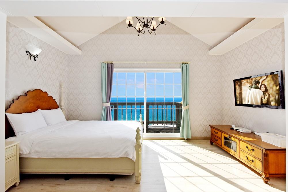 Namhae Bluemare Pension Exterior foto