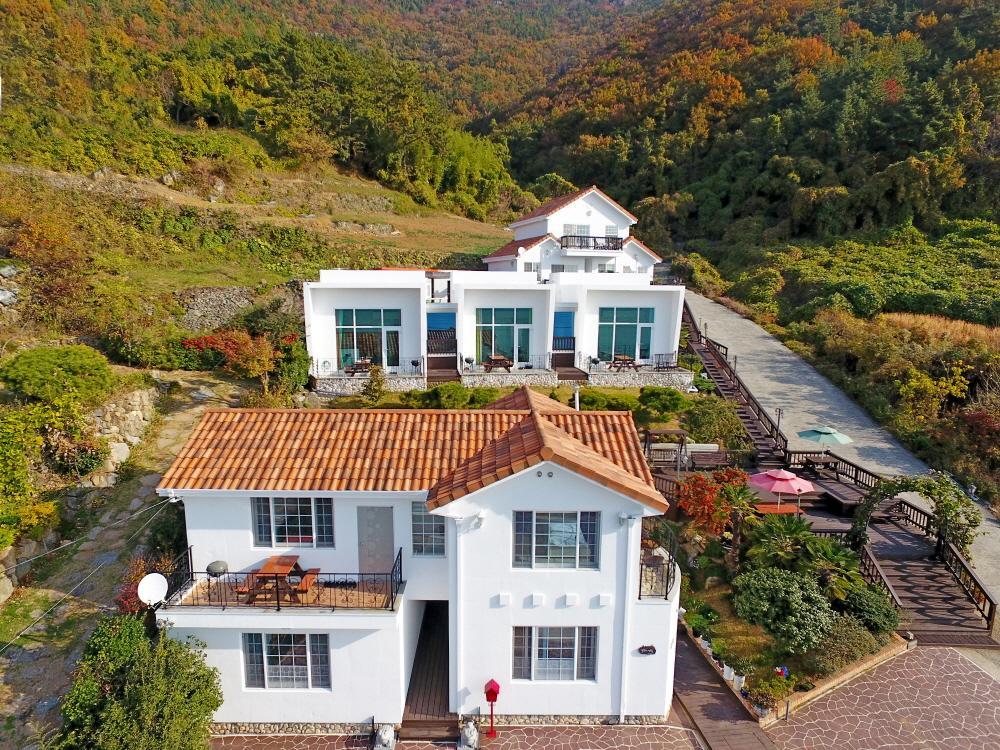 Namhae Bluemare Pension Exterior foto